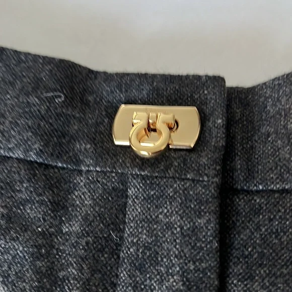 Salvatore Ferragamo Women Grey Wool Pant - Picture 3 of 7